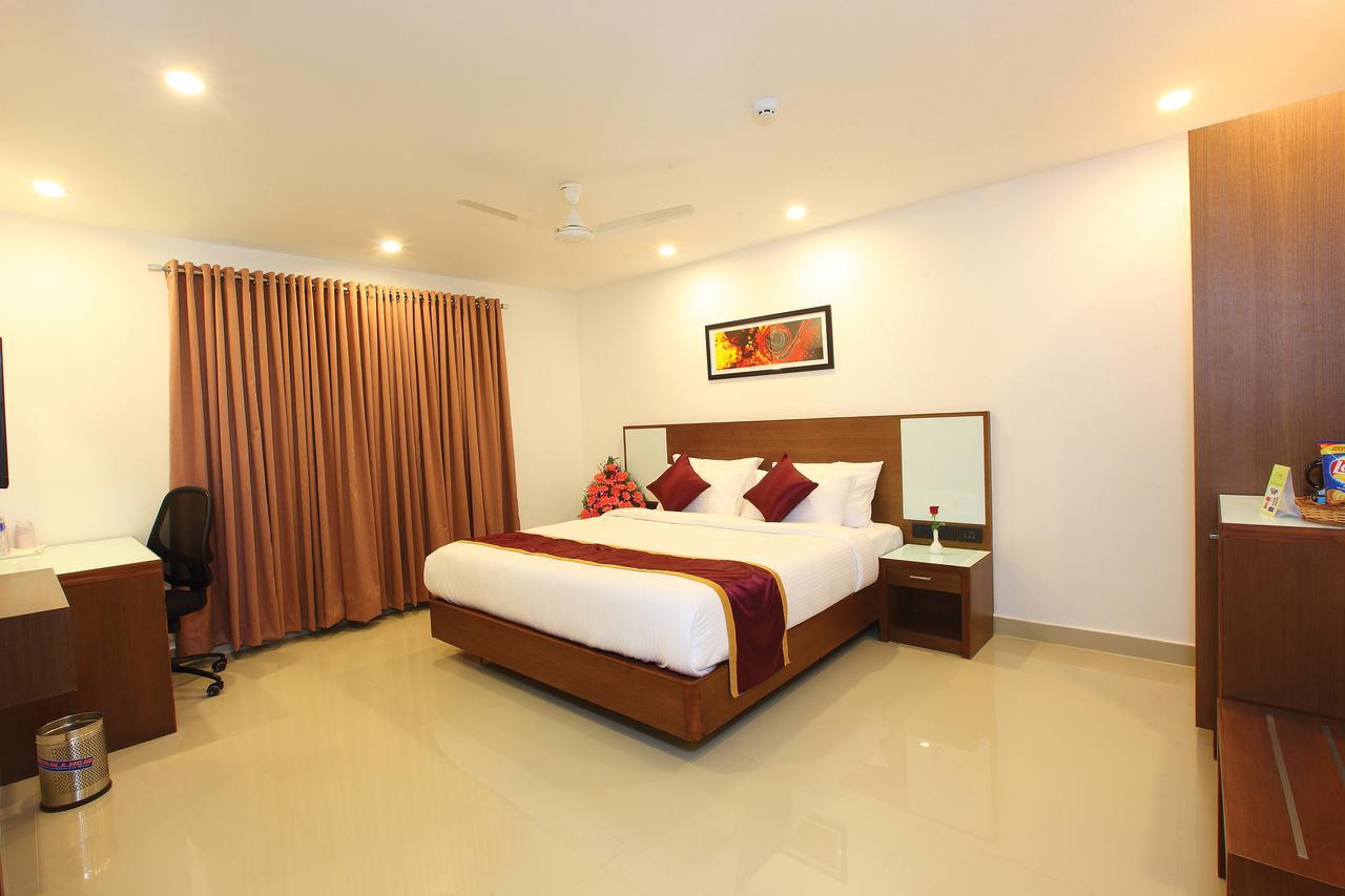 Hotel Park Residency Kozhancheri Luaran gambar