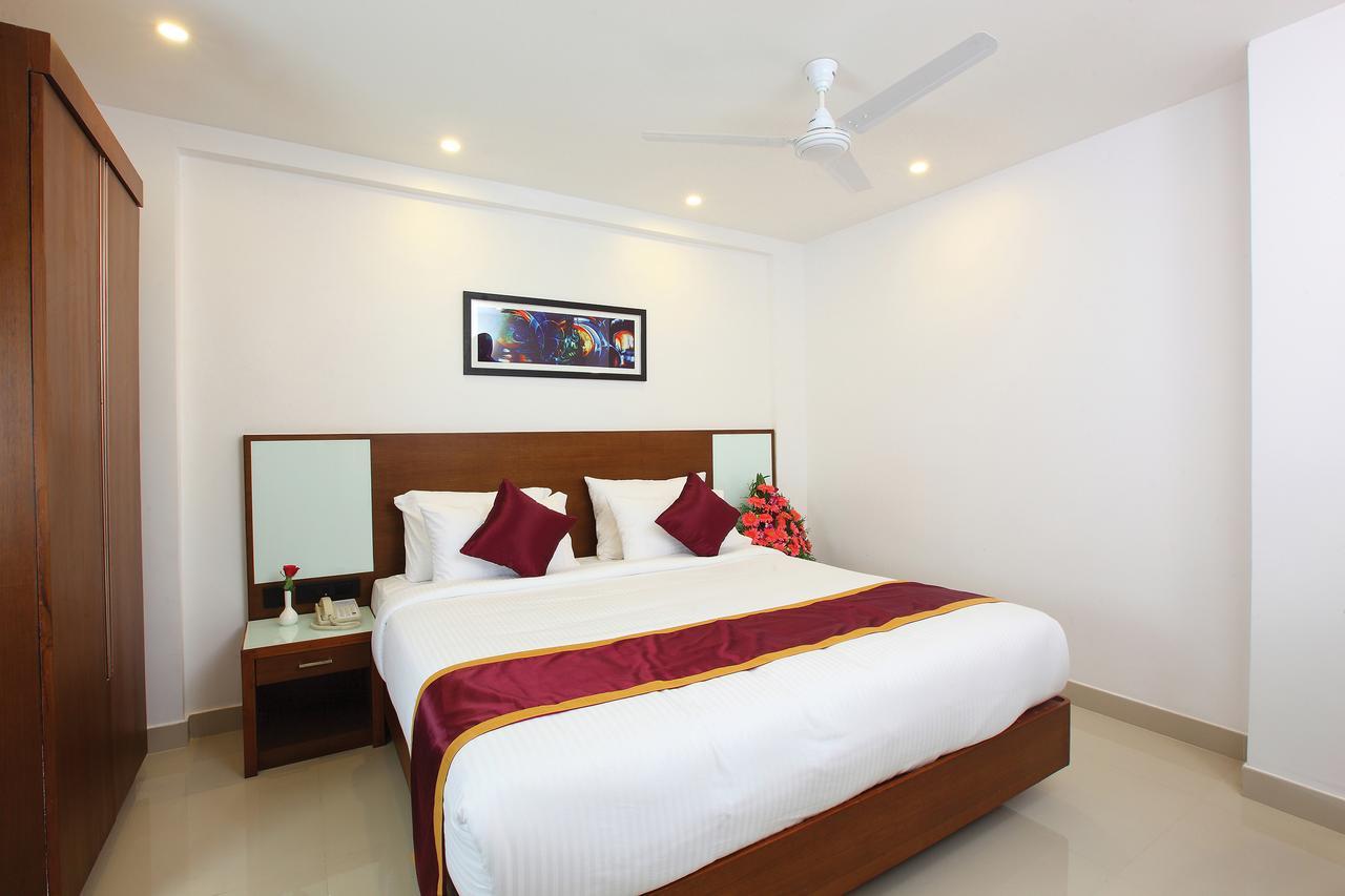 Hotel Park Residency Kozhancheri Luaran gambar